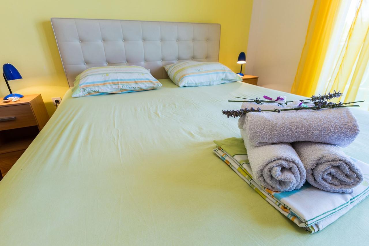 Rooms Marija Sukosan Exterior photo